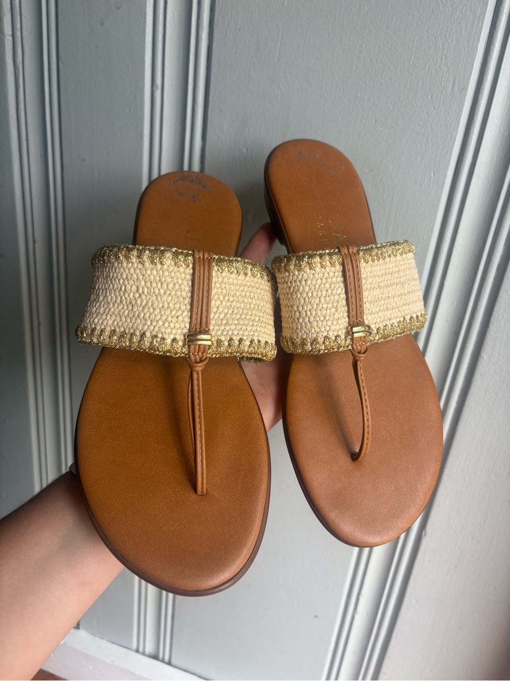 Woven Straw-Trim Brown Leather Thong Sandals Italian Shoemakers Size 7.5